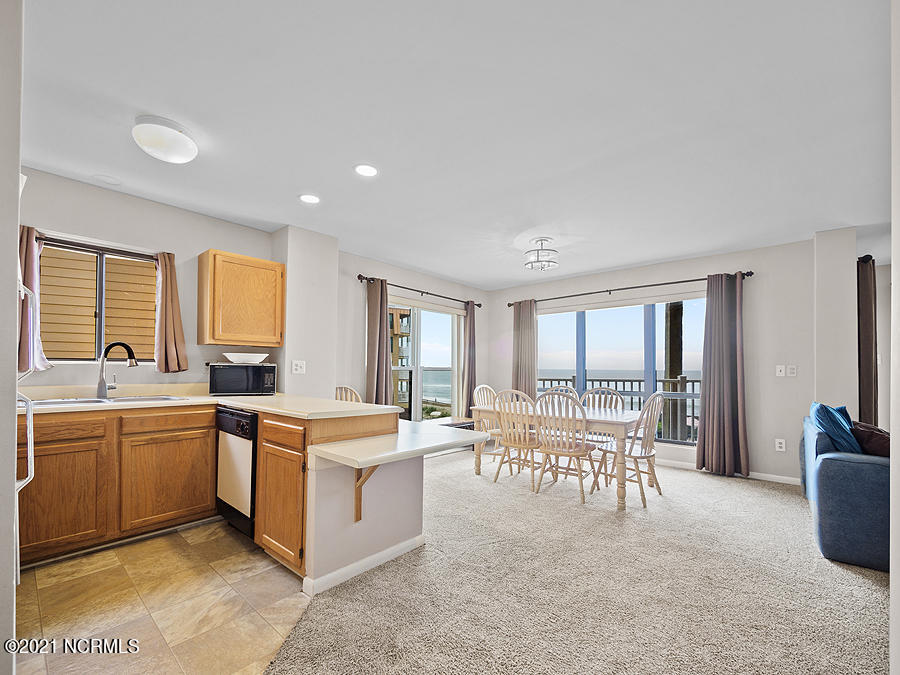 1840 New River Inlet Road, Unit 2201 North Topsail Beach, NC 28460 - Photo 66 of 77 2201 Topsail Dunes-22