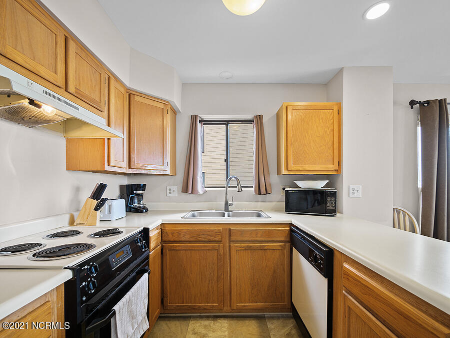 1840 New River Inlet Road, Unit 2201 North Topsail Beach, NC 28460 - Photo 67 of 77 2201 Topsail Dunes-23