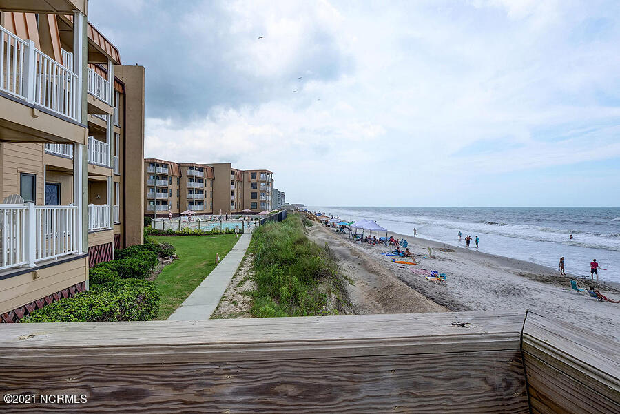 1840 New River Inlet Road, Unit 2201 North Topsail Beach, NC 28460 - Photo 7 of 77 1866 New River Inlet Rd 1103-large-025-0