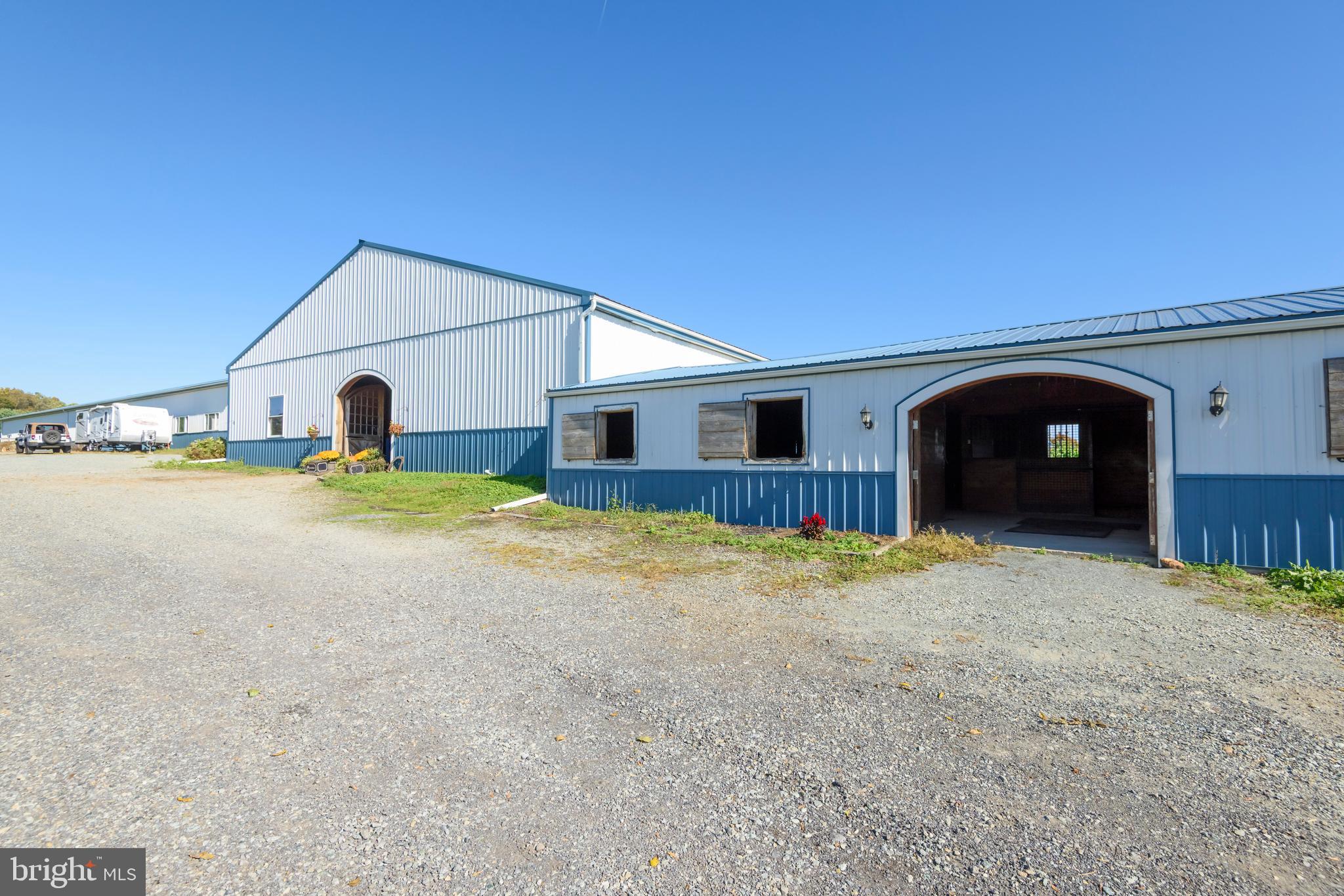 845 Waterway Road Oxford, PA 19363 - Photo 27 of 80 a view of a house with backyard and a garage