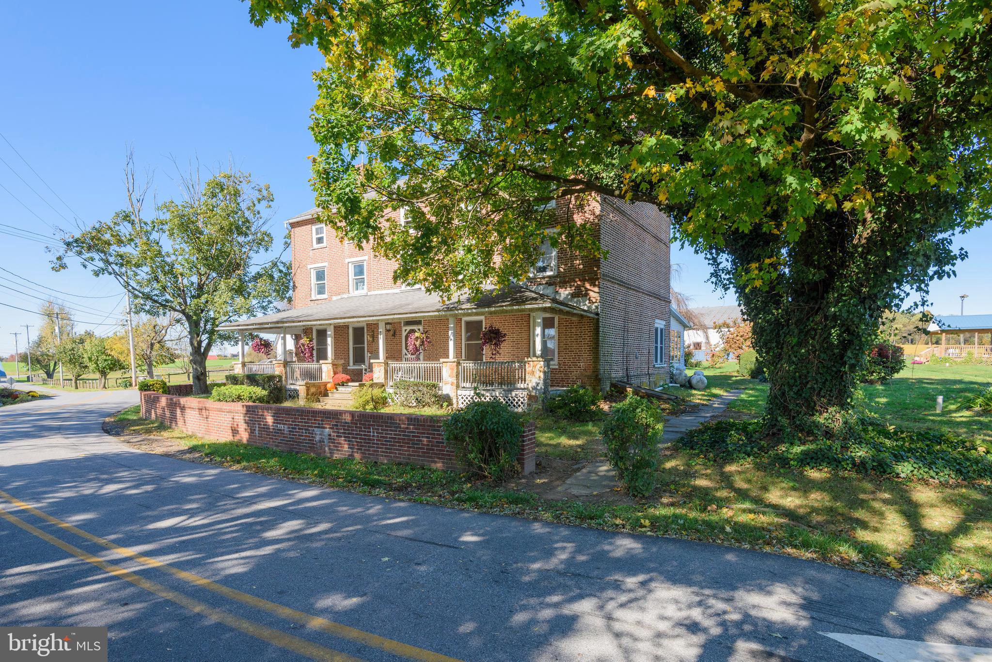 845 Waterway Road Oxford, PA 19363 - Photo 49 of 80 a front view of a house with garden