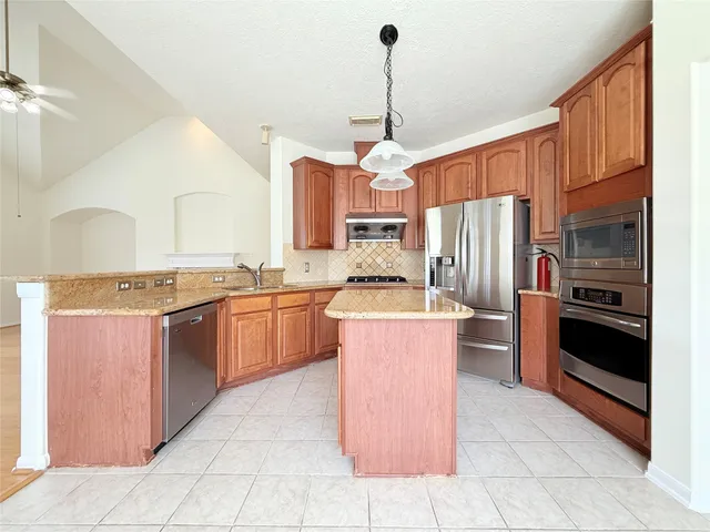 $379,900 | 9102 Memorial Hills Drive, Spring, TX 77379