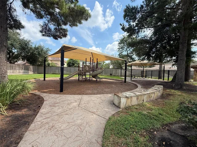 $379,900 | 9102 Memorial Hills Drive, Spring, TX 77379