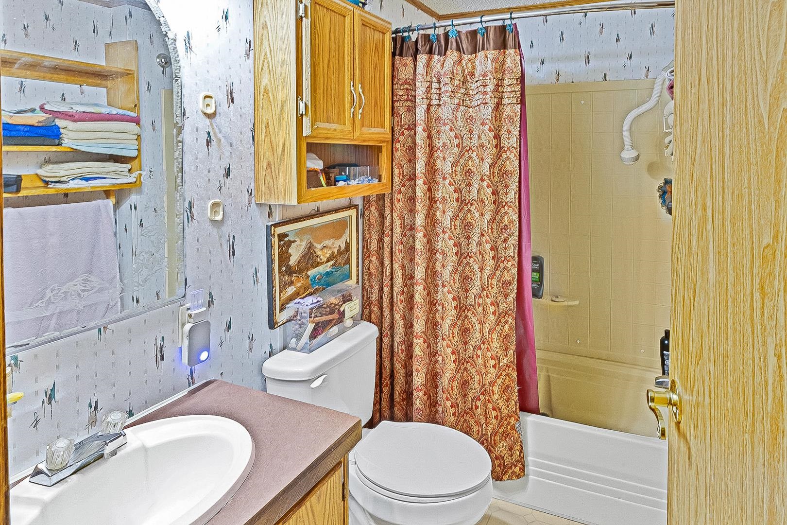 424 32 Road, Unit 271 Clifton, CO 81520 - Photo 20 of 29 a bathroom with a sink toilet and shower