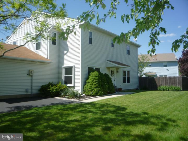 105 Pebble Road East Windsor, NJ 08520 - Photo 1 of 25 Exterior Front