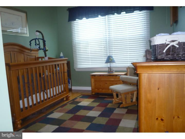 105 Pebble Road East Windsor, NJ 08520 - Photo 14 of 25 Bedroom 3