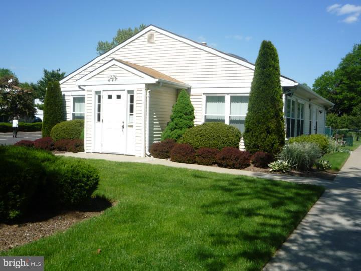 105 Pebble Road East Windsor, NJ 08520 - Photo 21 of 25 Club House