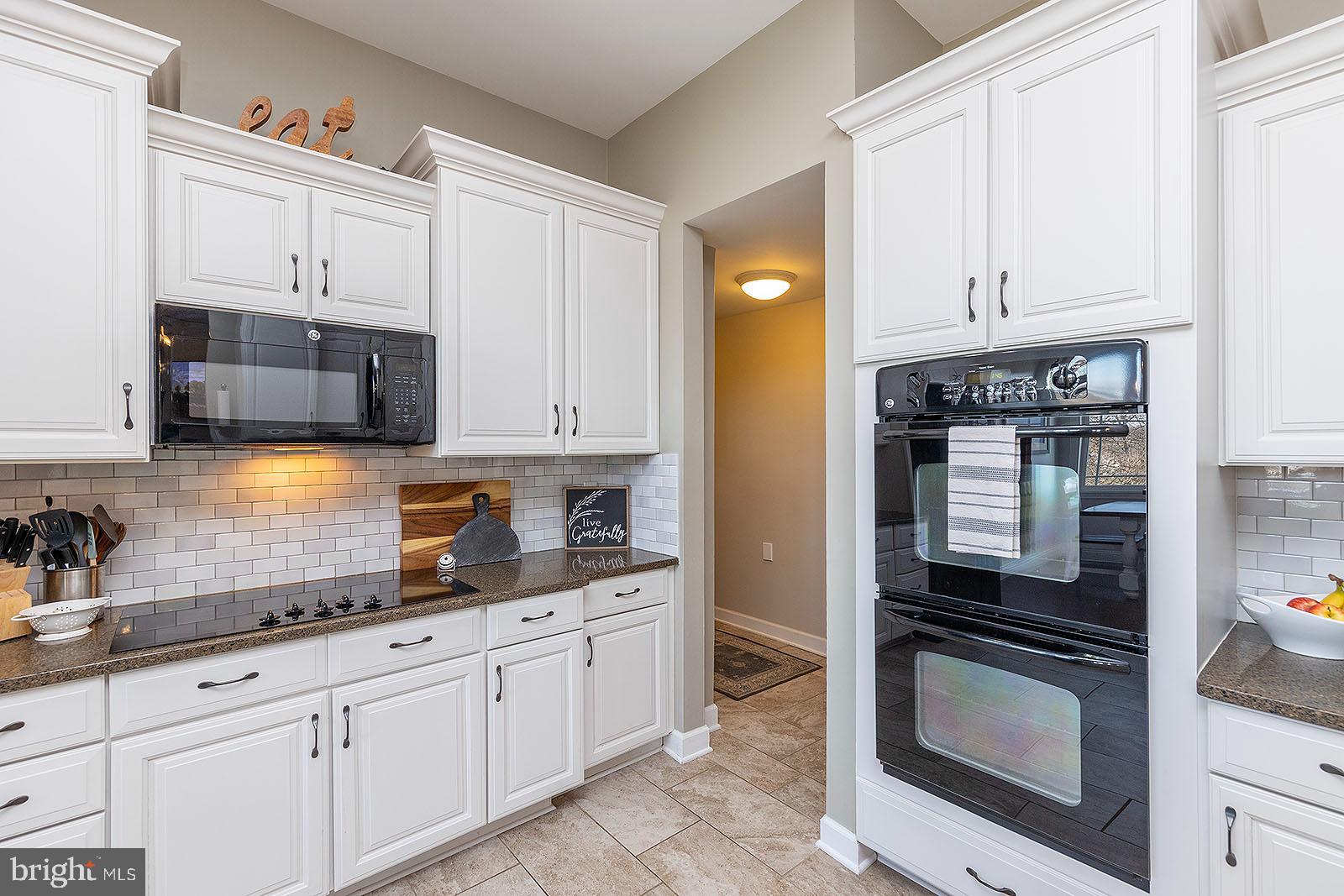 141 Old Baltimore Road Winchester, VA 22603 - Photo 23 of 87 Kitchen