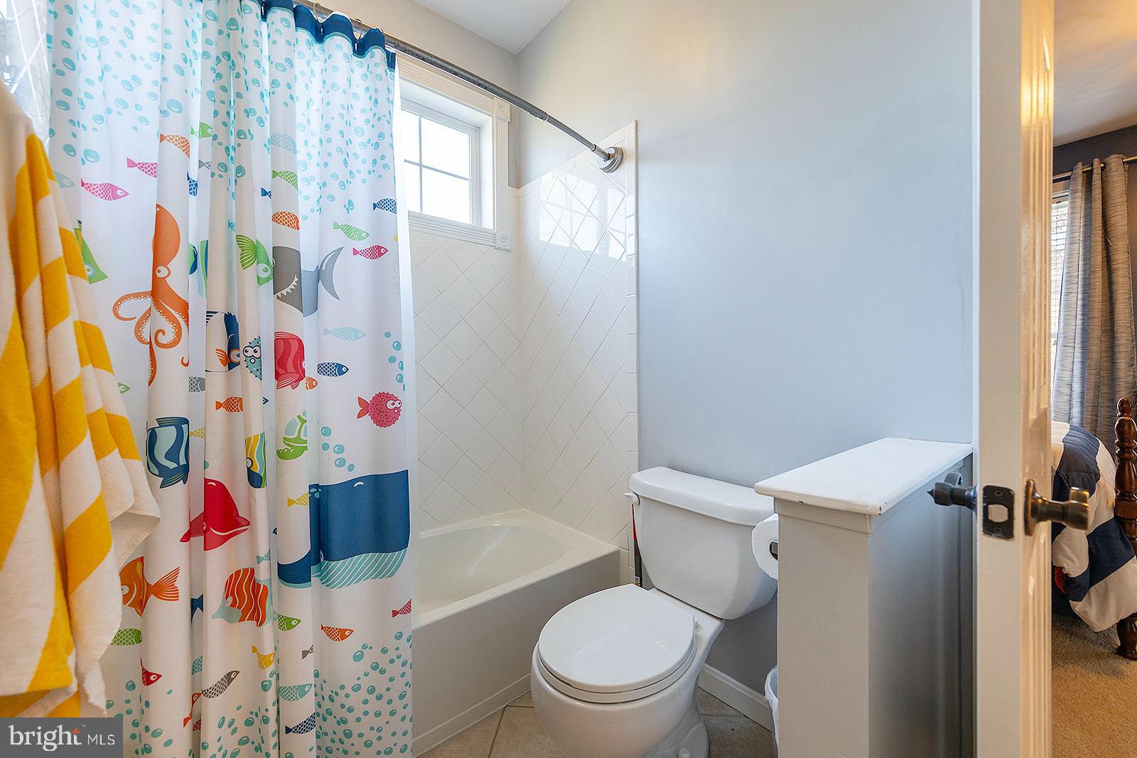 141 Old Baltimore Road Winchester, VA 22603 - Photo 54 of 87 Full bath with tub shower