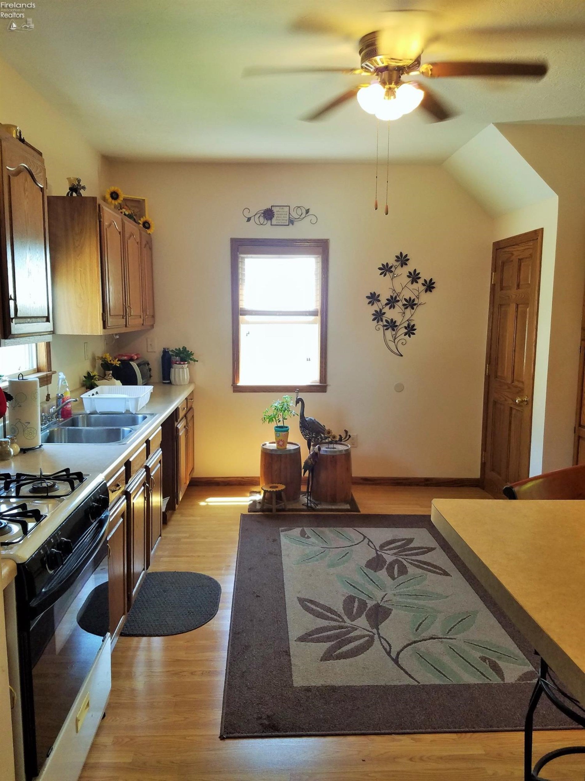 602 Taylor Road Sandusky, OH 44870 - Photo 8 of 10 Gallery Image 8