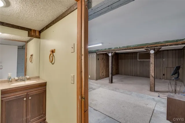 $289,000 | 27907 Us Route 11, Evans Mills, NY 13637