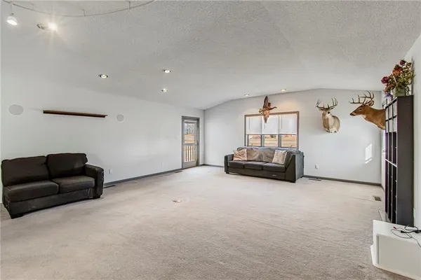 $255,900 | 6 West 15th Street, Carrollton, MO 64633