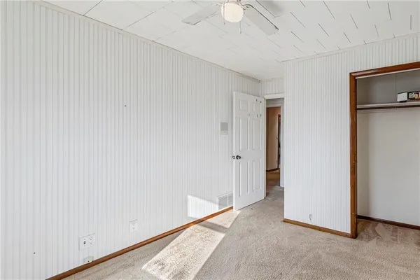 $255,900 | 6 West 15th Street, Carrollton, MO 64633