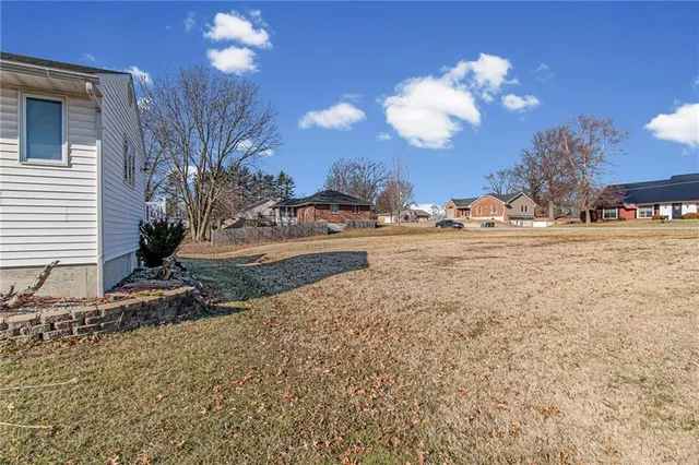 $269,900 | 6 West 15th Street, Carrollton, MO 64633