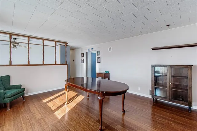 $269,900 | 6 West 15th Street, Carrollton, MO 64633