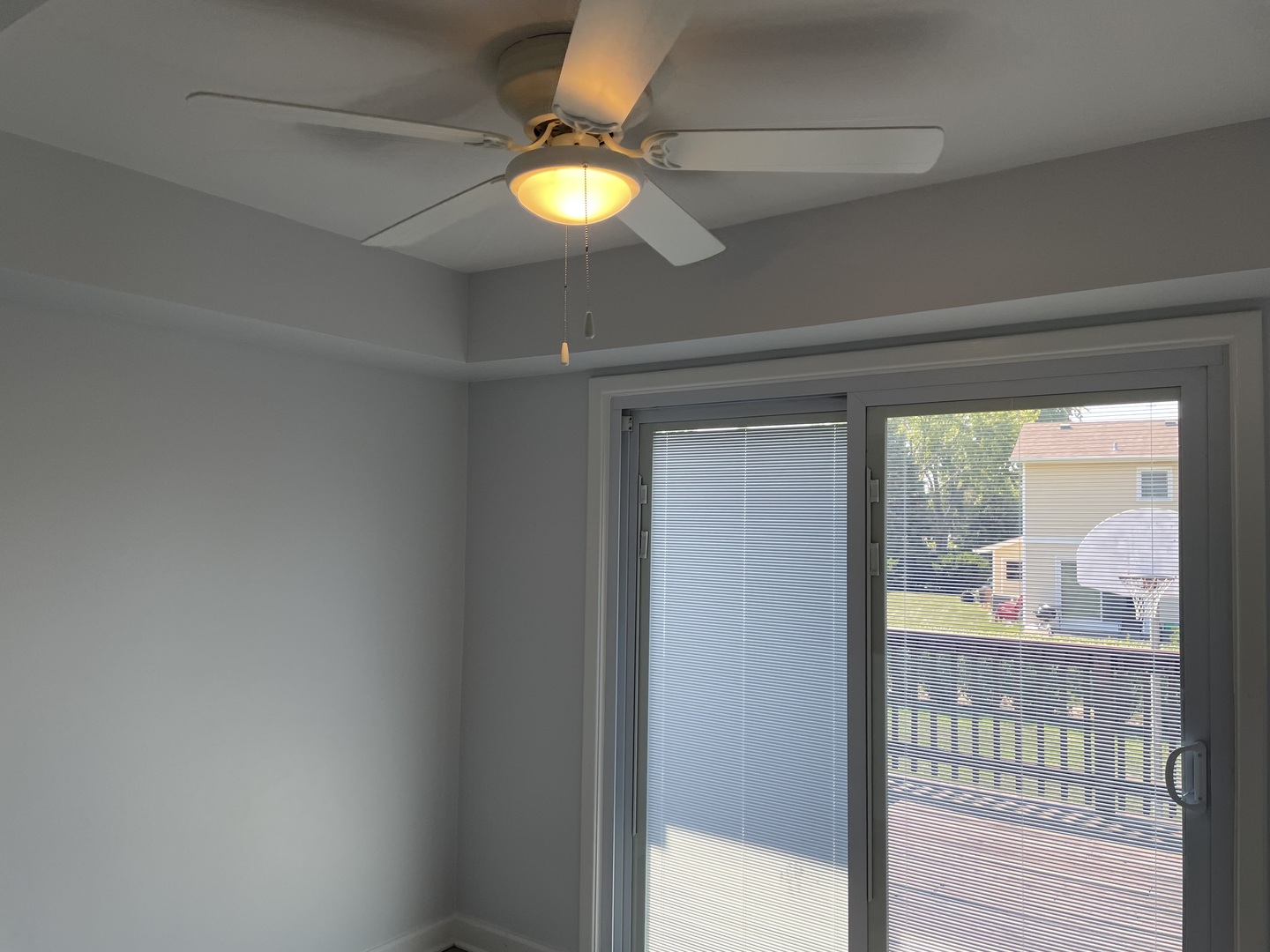 449 Yarmouth Road Elk Grove Village, IL 60007 - Photo 11 of 48 a view of a livingroom from a window