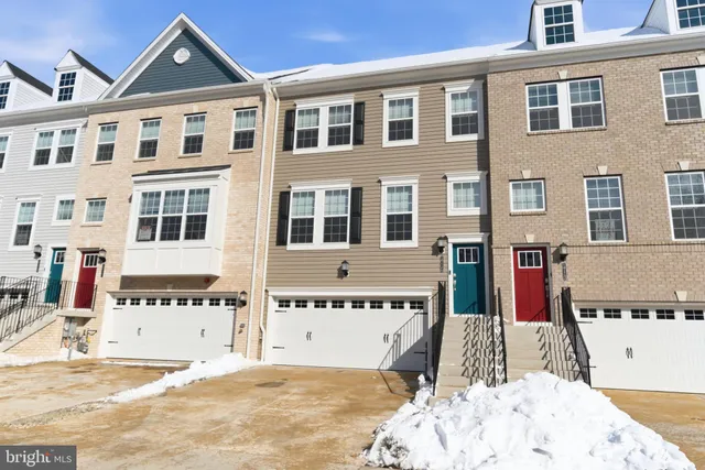 $3,395 | 1715 Water Xing Road, Baltimore, MD 21208