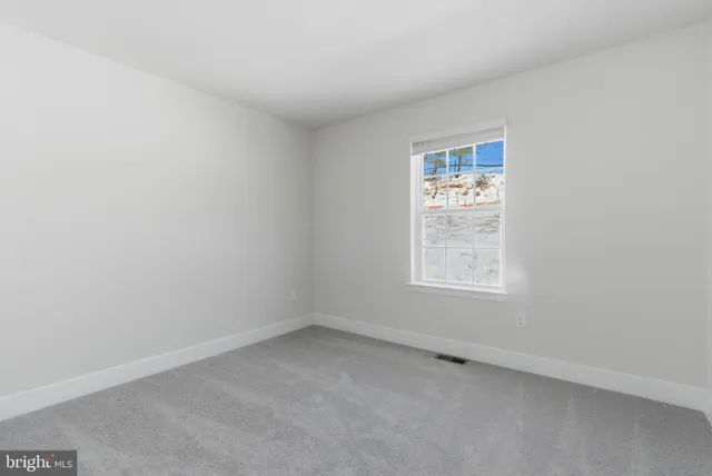 $3,395 | 1715 Water Xing Road, Baltimore, MD 21208