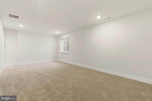 $3,395 | 1715 Water Xing Road, Baltimore, MD 21208