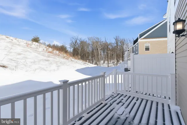 $3,395 | 1715 Water Xing Road, Baltimore, MD 21208