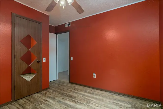 $189,900 | 21604 Fox Drive, Carlyle, IL 62231