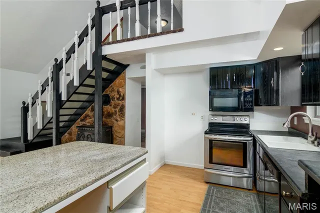 $189,900 | 21604 Fox Drive, Carlyle, IL 62231