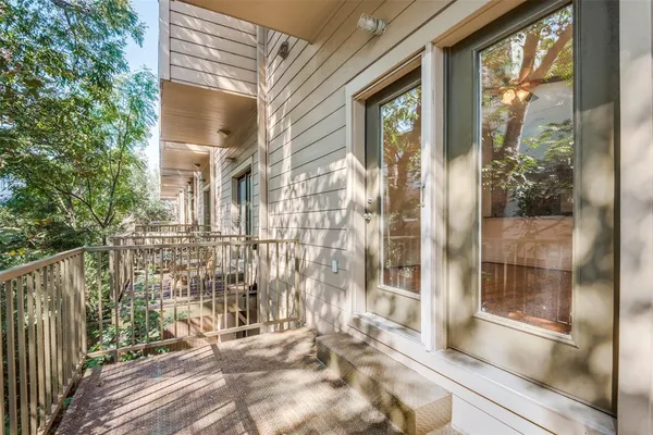 $3,200 | 4225 McKinney Avenue, Unit 11, Dallas, TX 75205