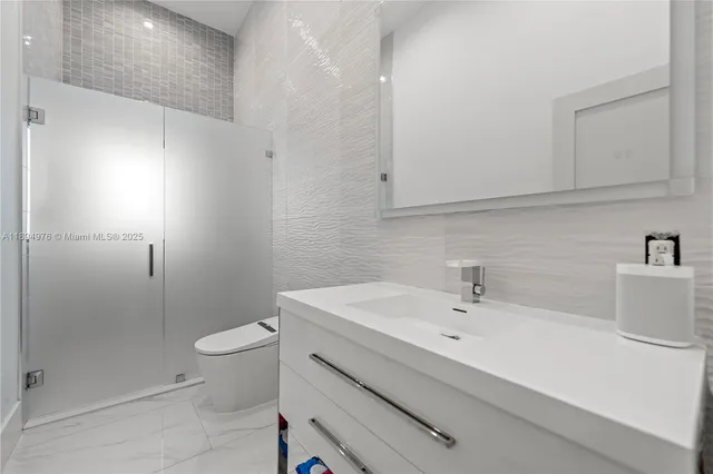 $3,750,000 | 3585 Southwest 129th Avenue, Miami, FL 33175