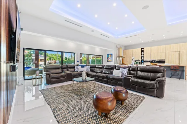 $3,750,000 | 3585 Southwest 129th Avenue, Miami, FL 33175