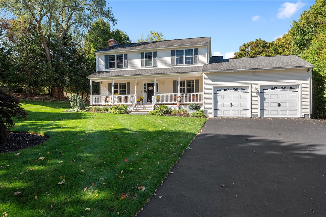 63 Viva Way Woonsocket, RI 02895 - Photo 2 of 45 Gallery Image 2
