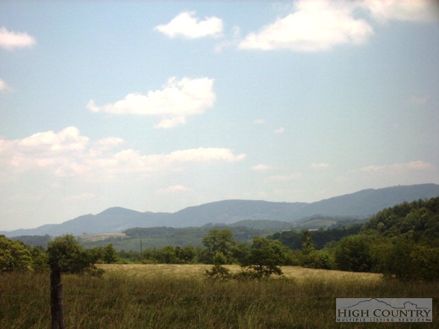 250 Spry Road Sparta, NC 28675 - Photo 11 of 19 Gallery Image 11