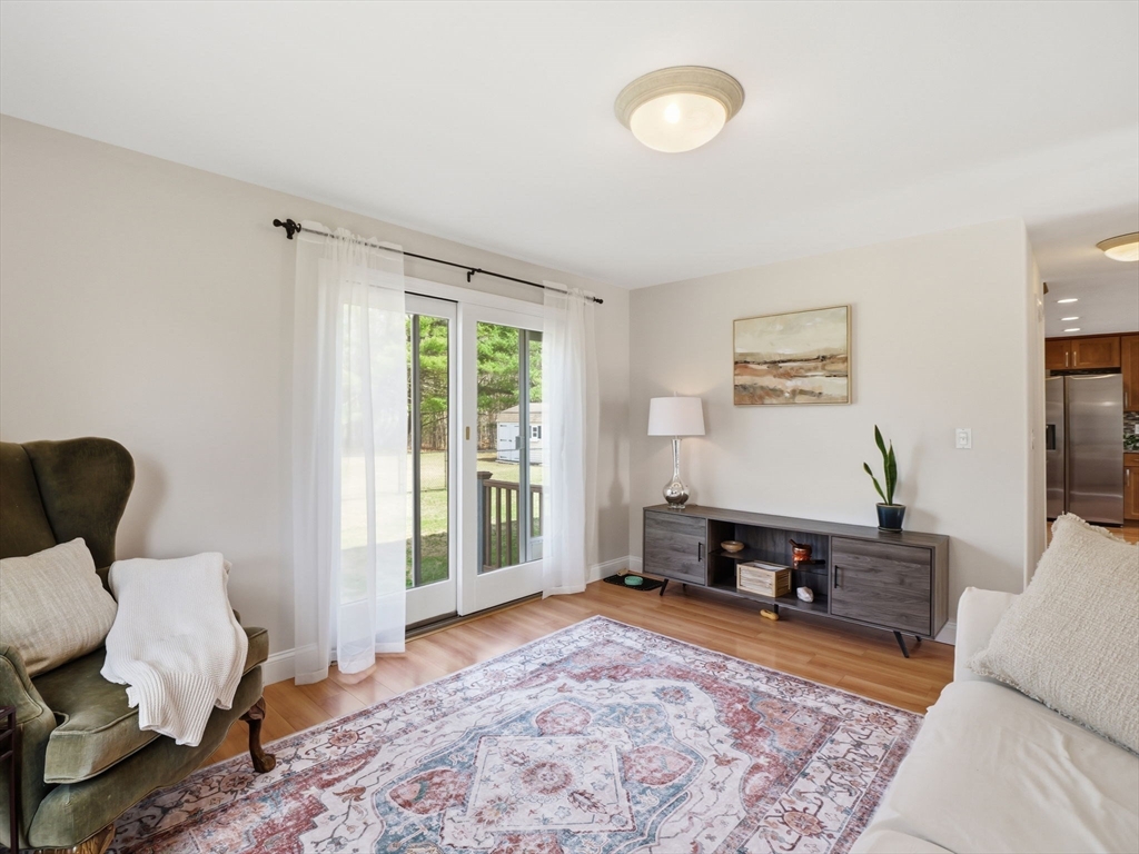 79 Garrison Road Chelmsford, MA 01824 - Photo 17 of 42