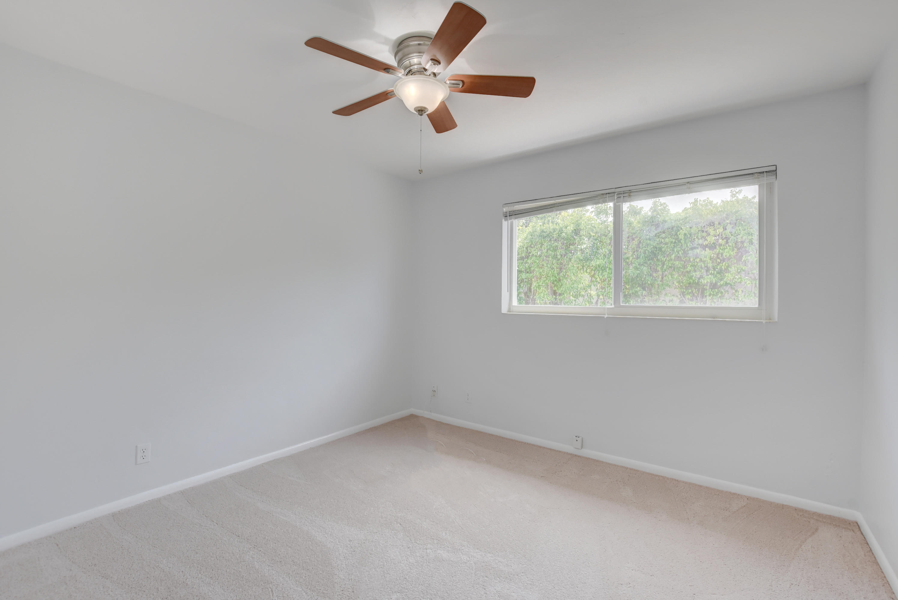 231 Gregory Road West Palm Beach, FL 33405 - Photo 22 of 37 TC 231 Gregory Rd-25