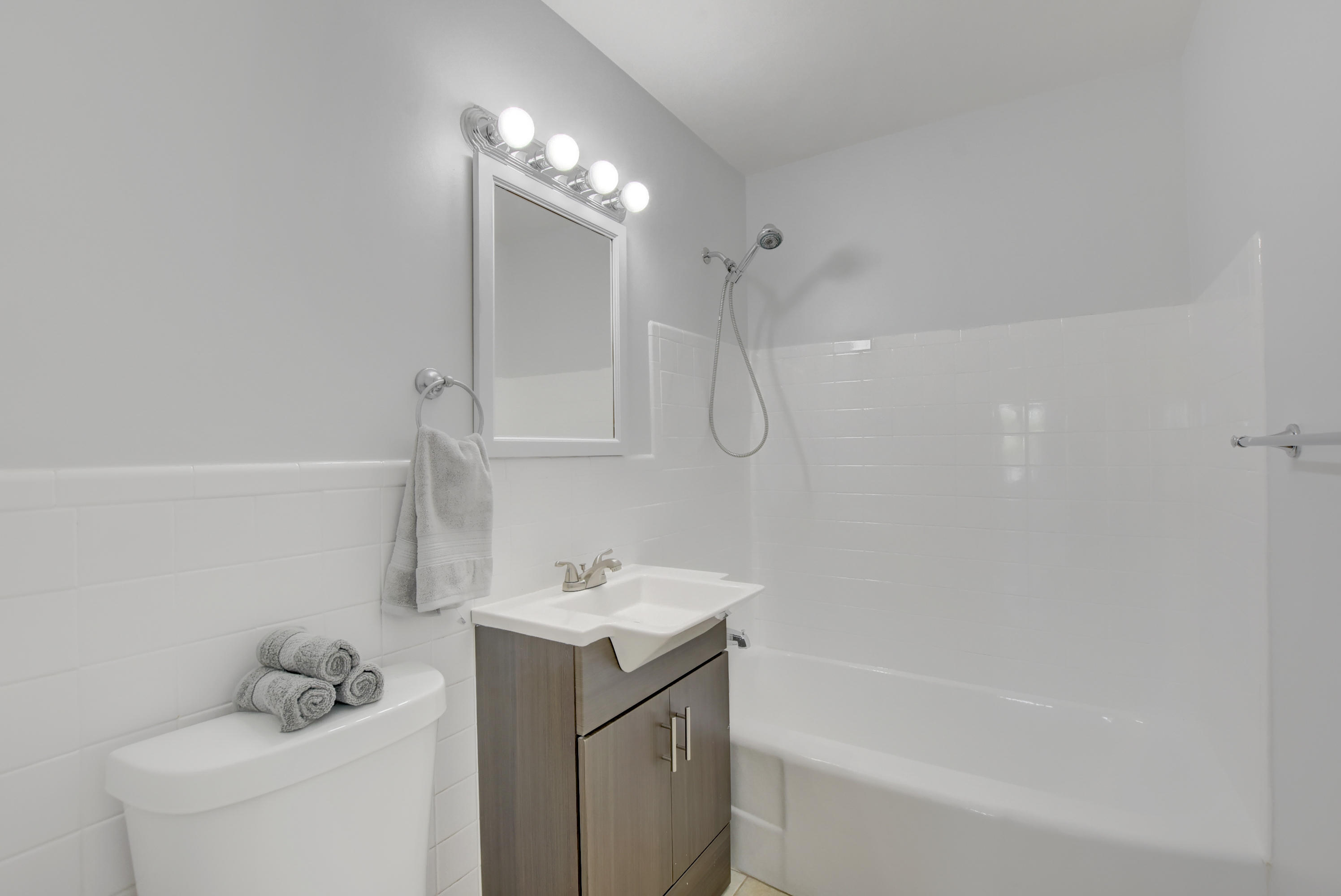 231 Gregory Road West Palm Beach, FL 33405 - Photo 24 of 37 TC 231 Gregory Rd-27