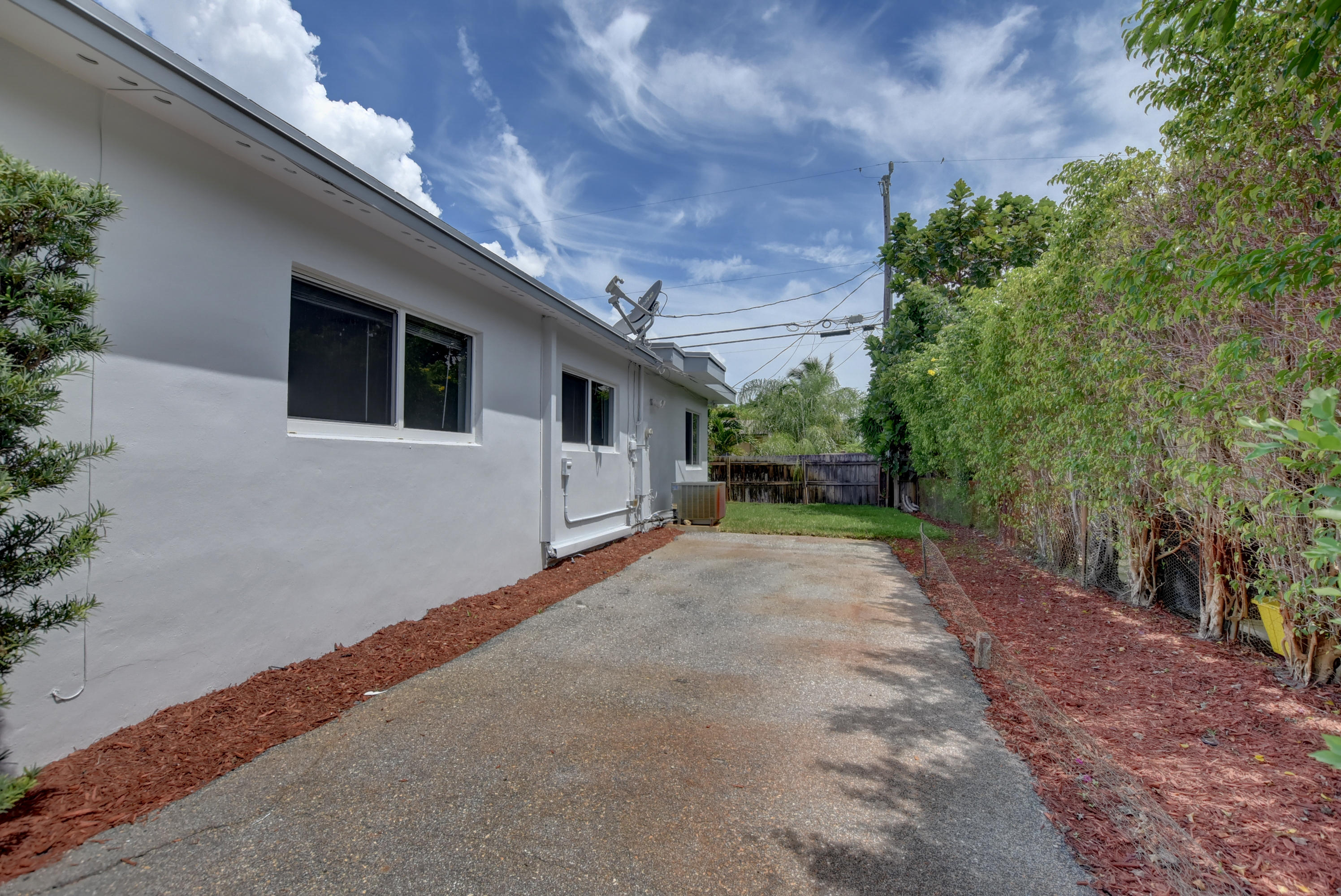 231 Gregory Road West Palm Beach, FL 33405 - Photo 30 of 37 TC 231 Gregory Rd-33