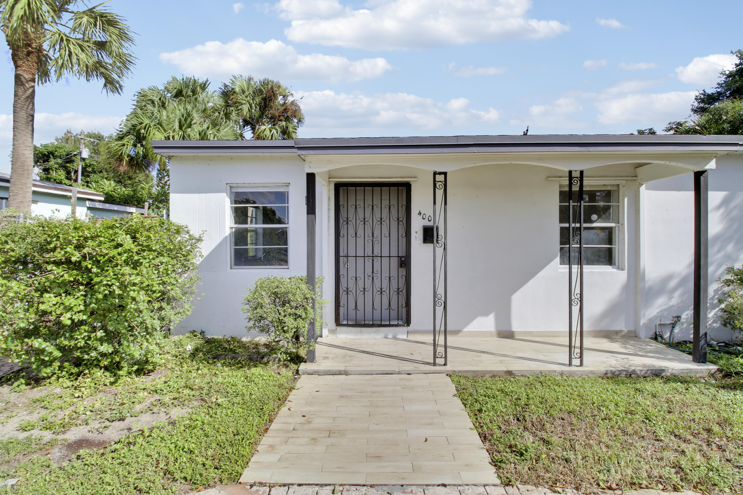 400 West 15th Street Riviera Beach, FL 33404 - Photo 34 of 34 Front of Structure