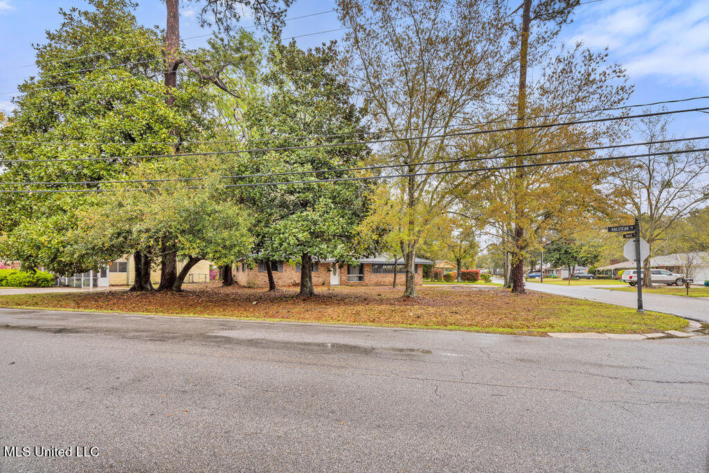 2501 Havard Road Ocean Springs, MS 39564 - Photo 16 of 24 2501HavardRd-2