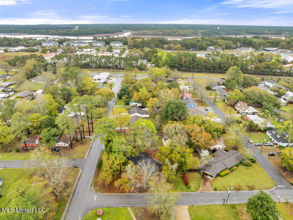 2501 Havard Road Ocean Springs, MS 39564 - Photo 21 of 24 2501HavardRd-21