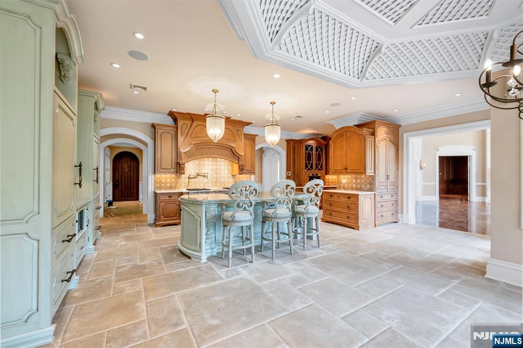 7 Buckingham Drive Alpine, NJ 07620 - Photo 16 of 48