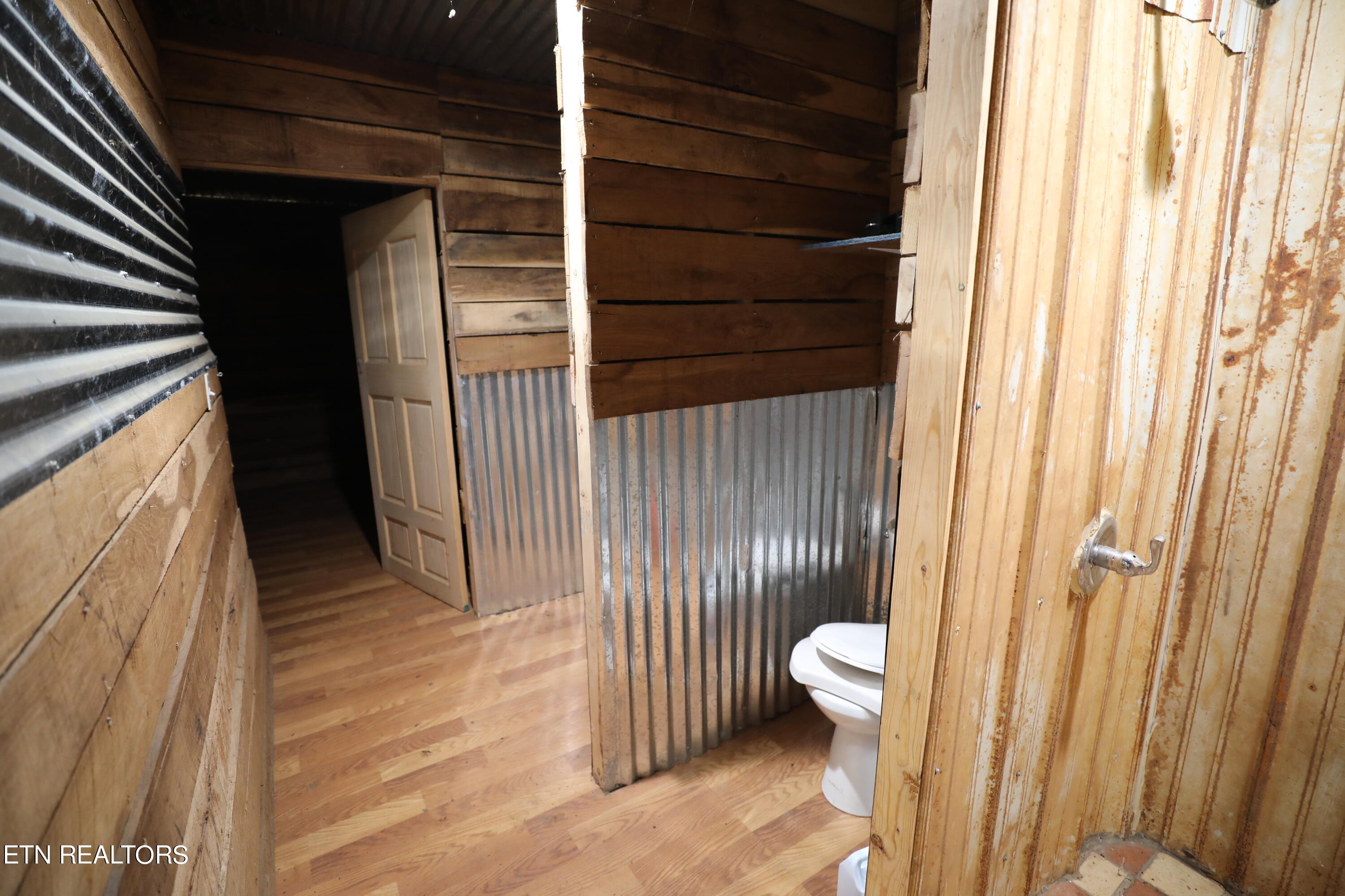 222 Summit Road Madisonville, TN 37354 - Photo 22 of 46 144A4336