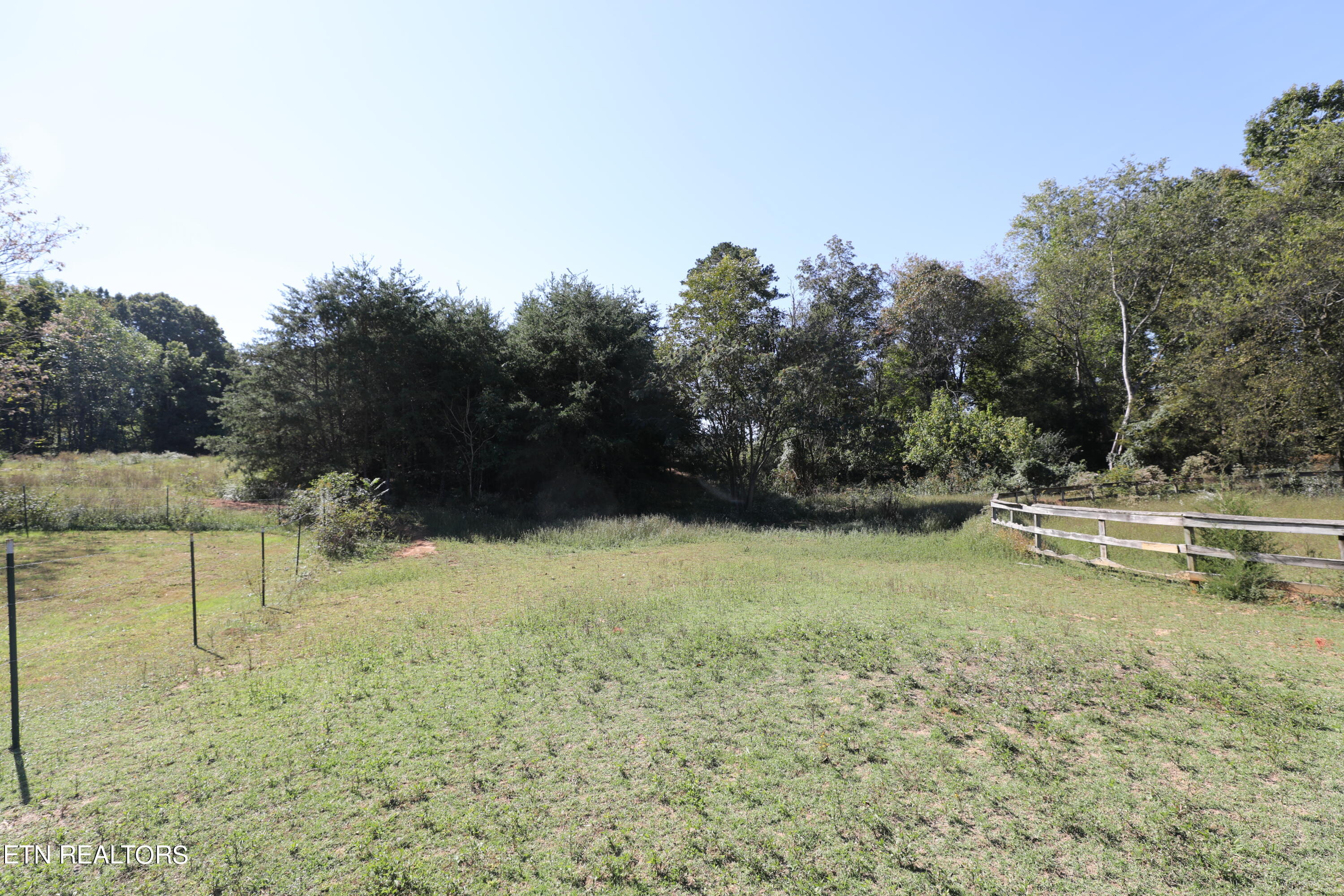 222 Summit Road Madisonville, TN 37354 - Photo 36 of 46 144A4355