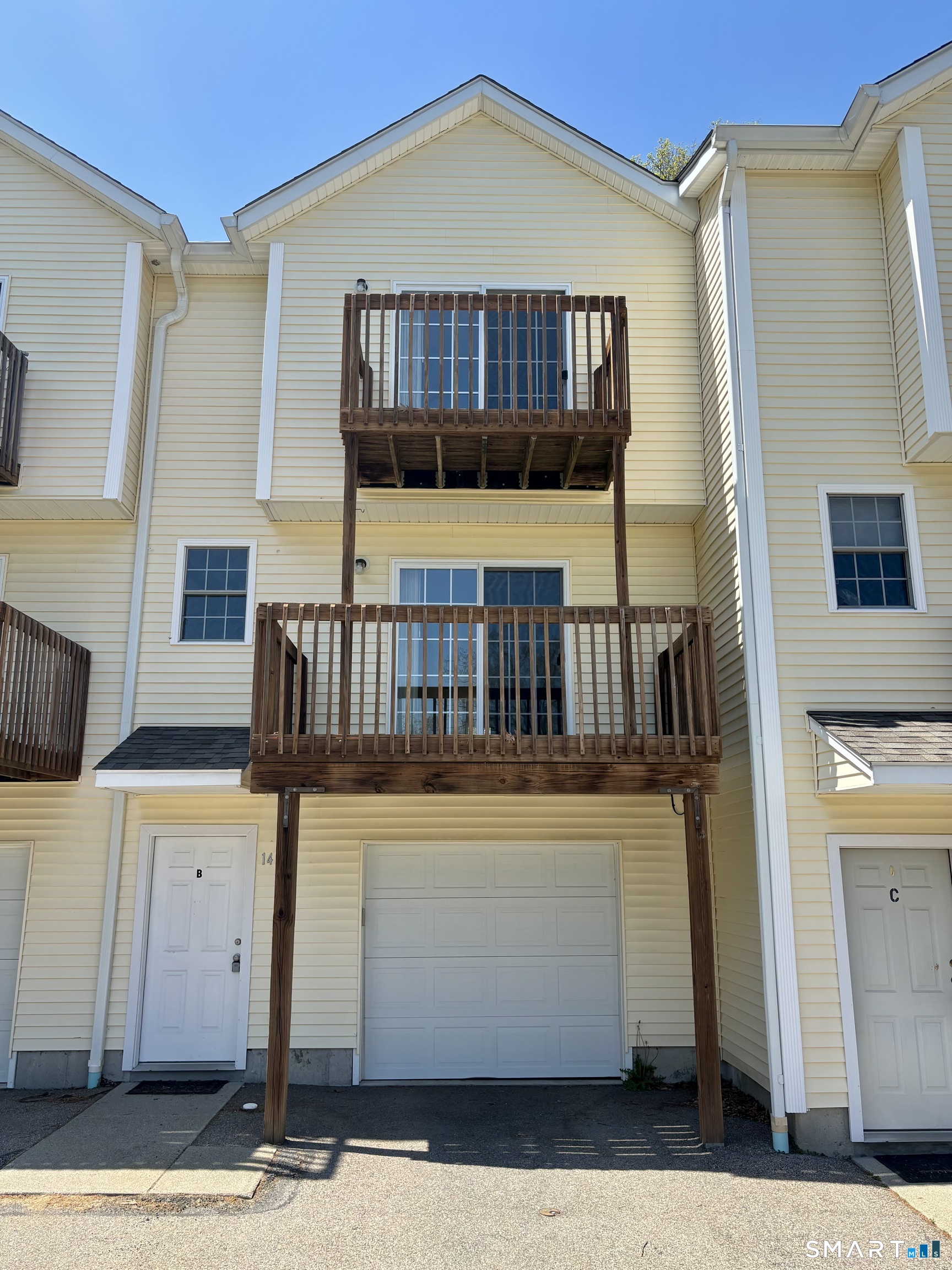 14 Old Fitch Hill Road, Unit B Montville, CT 06382 - Photo 1 of 31