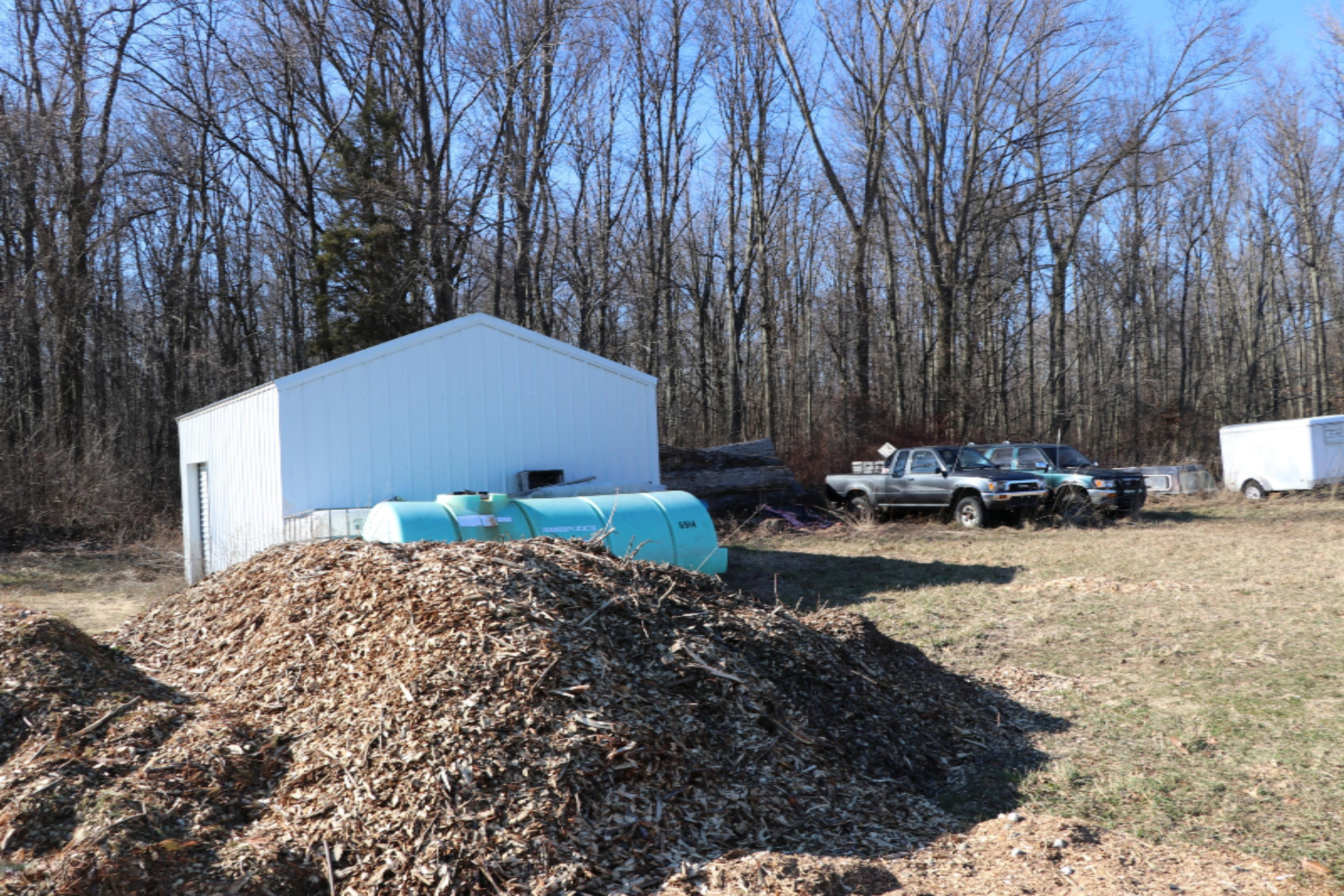 3835 Pier Road Benton Harbor, MI 49022 - Photo 28 of 37 IMG_3170