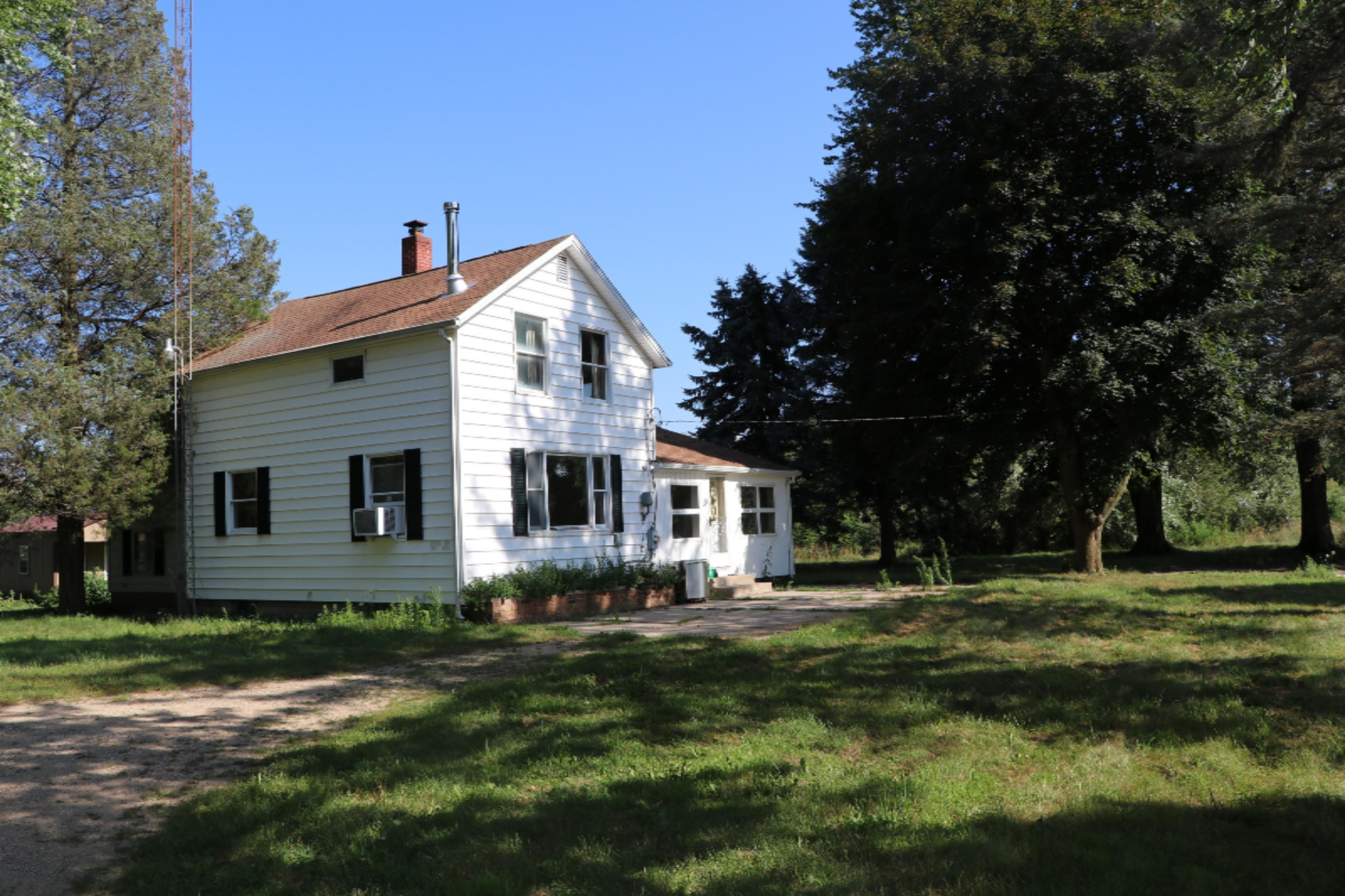3835 Pier Road Benton Harbor, MI 49022 - Photo 36 of 37 IMG_5340