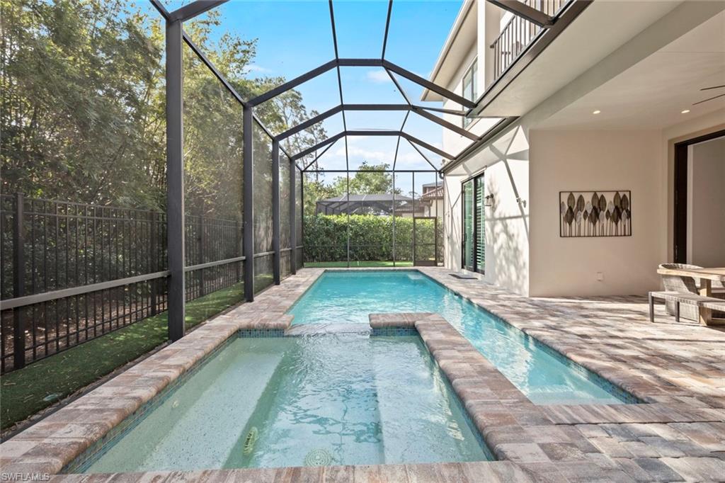 2879 Coco Lakes Drive Naples, FL 34105 - Photo 13 of 49