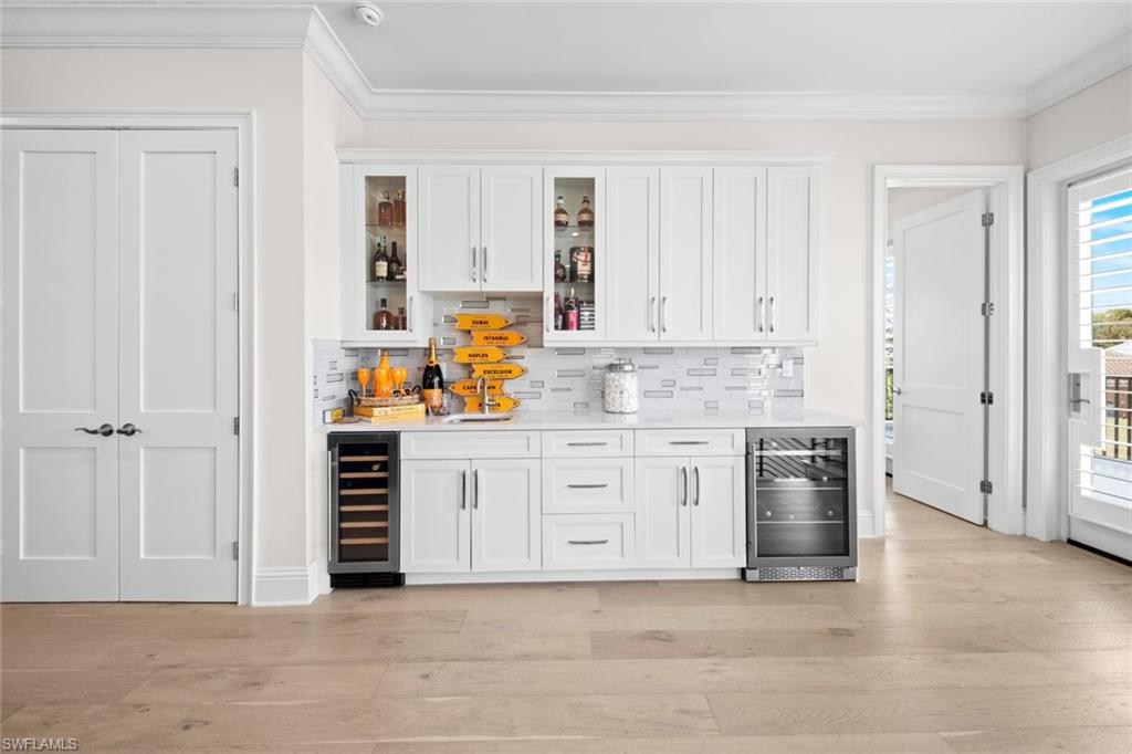 2879 Coco Lakes Drive Naples, FL 34105 - Photo 38 of 49