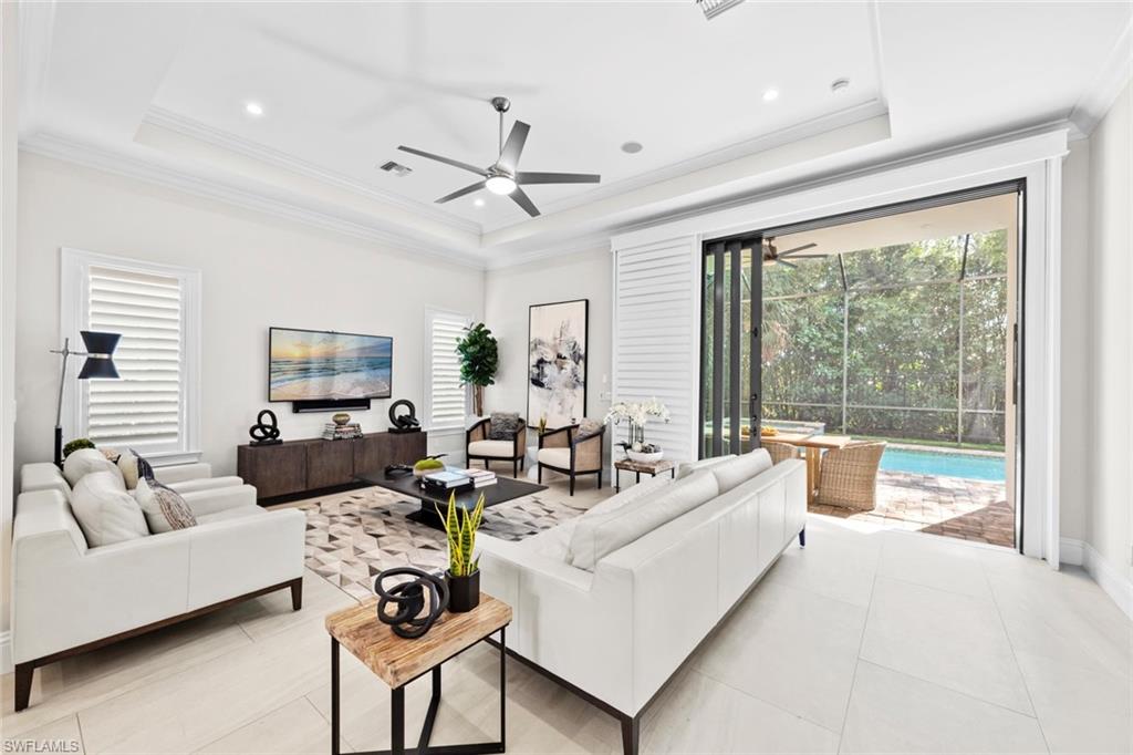 2879 Coco Lakes Drive Naples, FL 34105 - Photo 4 of 49