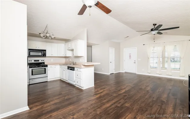 $239,500 | 4203 Treesdale Drive, Sellersburg, IN 47172