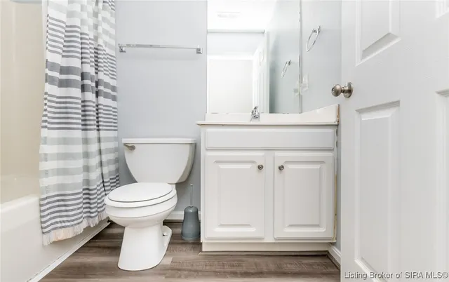 $239,500 | 4203 Treesdale Drive, Sellersburg, IN 47172