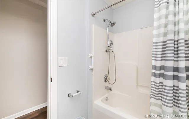 $239,500 | 4203 Treesdale Drive, Sellersburg, IN 47172